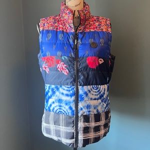 Desigual vest, size M